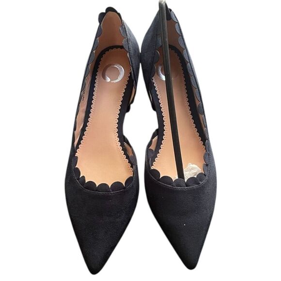 Journee Collection Taavi Navy Pointed Toe Heels Size 6.5 GREAT CONDITION - Picture 6 of 8